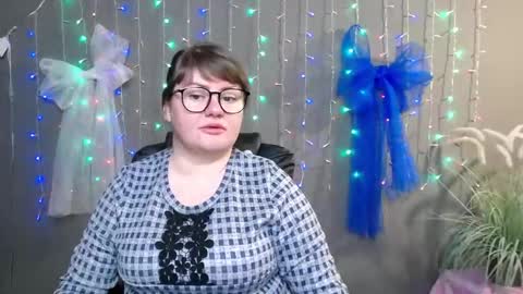 zannadreil online show from 11-21-25, 07:12