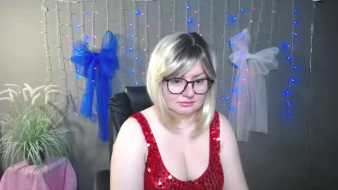 zannadreil online show from 12-01-25, 07:19