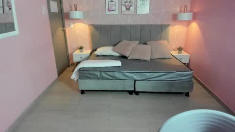 Zara Sweet  online show from 02-10-25, 12:39