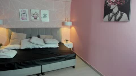 Zara Sweet  online show from 12-16-25, 01:27