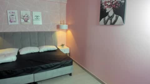 Zara Sweet  online show from 01-08-26, 12:07