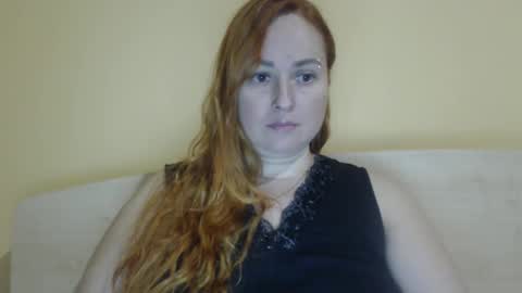 Snapshot of zara_red chatting on 11-04-25, 11:20 Kate. if im not here im here foxy red333 online show from 11-04-25, 11:20