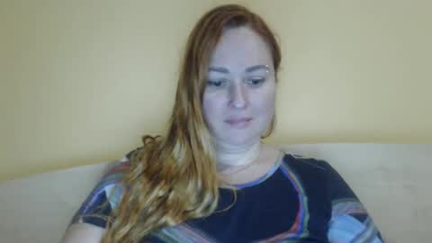 Snapshot of zara_red chatting on 11-09-25, 12:25 Kate. if im not here im here foxy red333 online show from 11-09-25, 12:25