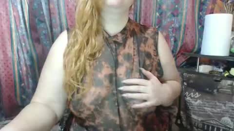 Snapshot of zara_red chatting on 11-16-25, 09:48 Kate. if im not here im here foxy red333 online show from 11-16-25, 09:48