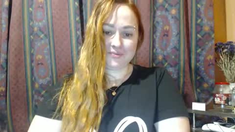 Snapshot of zara_red chatting on 01-09-26, 04:10 Kate. if im not here im here foxy red333 online show from 01-09-26, 04:10