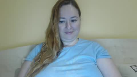 Snapshot of zara_red chatting on 05-09-26, 08:19 Kate. if im not here im here foxy red333 online show from 05-09-26, 08:19