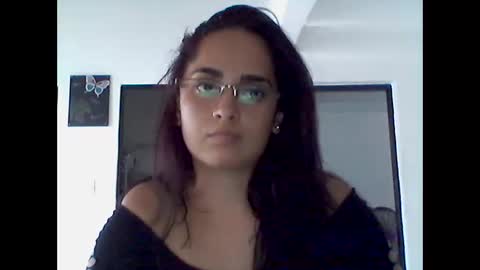 Snapshot of zaraa_lopez chatting on 11-12-25, 08:30 zaraa_lopez online show from 11-12-25, 08:30
