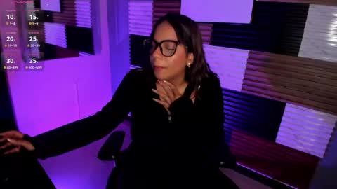 Snapshot of zarablazze_ chatting on 05-27-26, 07:00 zarablazze_ online show from 05-27-26, 07:00