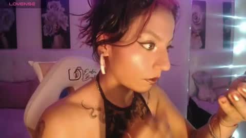 Zarah online show from 07-16-26, 01:17