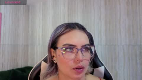 Isabella online show from 04-21-26, 12:55