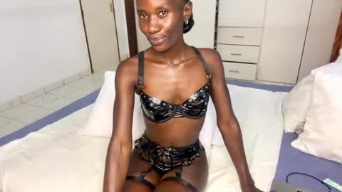 zaria_amara online show from 07-25-26, 07:22