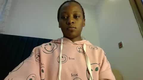 Snapshot of zariah011 chatting on 04-22-26, 08:17 zariah online show from 04-22-26, 08:17