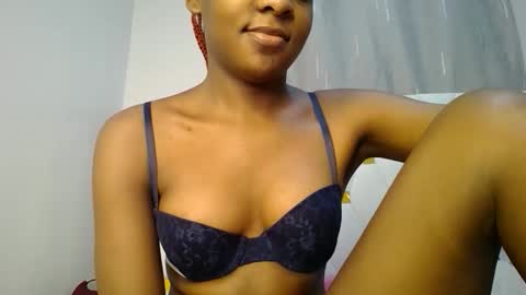 Snapshot of zariah011 chatting on 06-02-26, 09:50 zariah online show from 06-02-26, 09:50