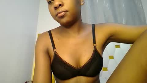 Snapshot of zariah011 chatting on 06-03-26, 09:53 zariah online show from 06-03-26, 09:53