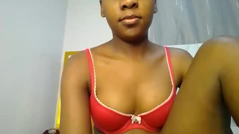 Snapshot of zariah011 chatting on 06-04-26, 10:27 zariah online show from 06-04-26, 10:27
