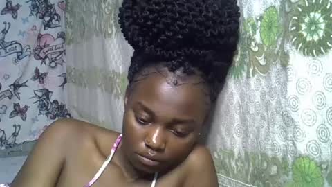 Snapshot of zarinamarlin chatting on 06-15-26, 05:42 zarinamarlin online show from 06-15-26, 05:42