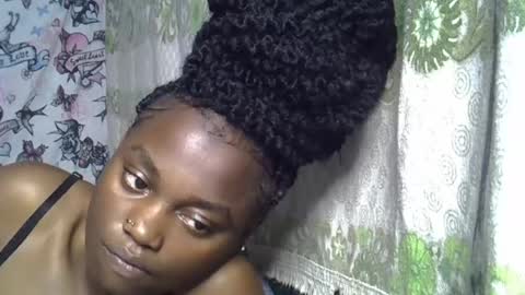 Snapshot of zarinamarlin chatting on 07-10-26, 10:40 zarinamarlin online show from 07-10-26, 10:40