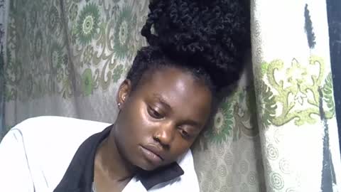Snapshot of zarinamarlin chatting on 07-24-26, 07:28 zarinamarlin online show from 07-24-26, 07:28