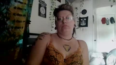 Snapshot of zawmbiemoonz chatting on 04-22-26, 07:26 zawmbiemoonz online show from 04-22-26, 07:26