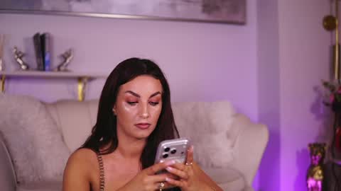 Snapshot of zayaseduce chatting on 06-08-26, 03:18 Mira online show from 06-08-26, 03:18