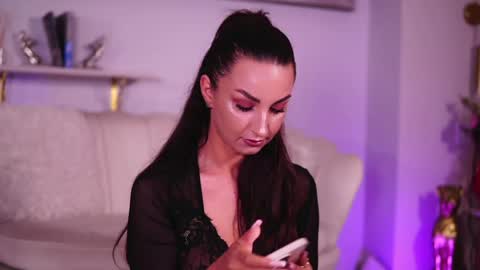 Snapshot of zayaseduce chatting on 06-09-26, 03:07 Mira online show from 06-09-26, 03:07