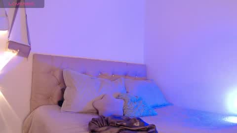 Snapshot of zayda23_ chatting on 05-12-26, 11:46 zayda online show from 05-12-26, 11:46
