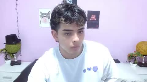 zayne lyon online show from 07-25-26, 11:41