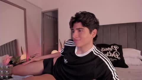 Hii im Zay.                 I save money for education. PVT Open. online show from 12-23-25, 07:39