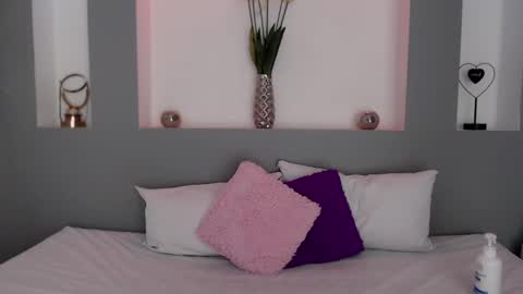 Karolyne online show from 02-19-25, 07:38