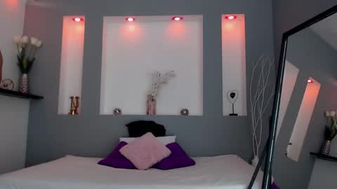 Karolyne online show from 09-15-25, 11:10