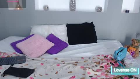 Karolyne online show from 01-08-26, 08:22