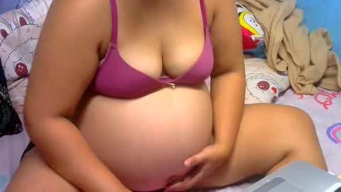 Im Zeanna online show from 04-12-26, 03:33