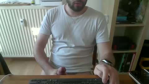 Snapshot of zebi788 chatting on 11-05-25, 09:53 zebi788 online show from 11-05-25, 09:53