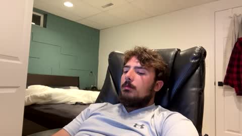 Snapshot of zebsterama chatting on 09-18-25, 01:18 zebsterama online show from 09-18-25, 01:18