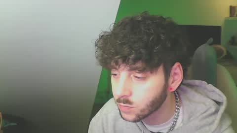 Snapshot of zedbooy chatting on 12-21-24, 08:10 Zed online show from 12-21-24, 08:10