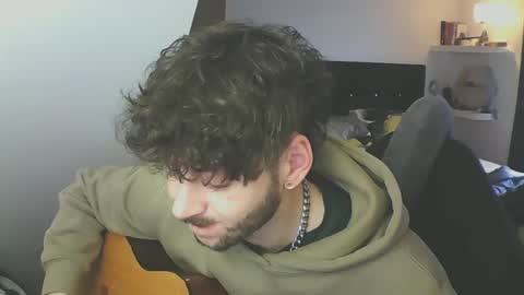 Snapshot of zedbooy chatting on 12-27-24, 02:22 Zed online show from 12-27-24, 02:22