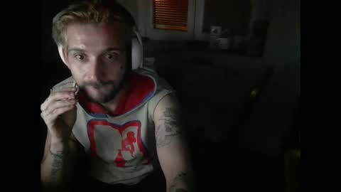 NaughtyOone online show from 12-29-24, 05:31