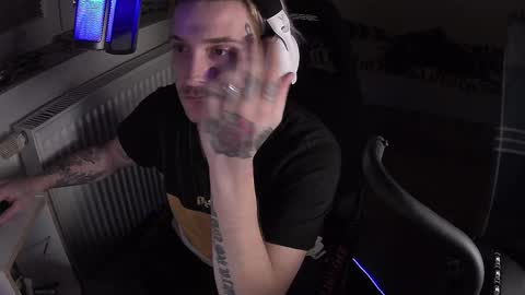 NaughtyOone online show from 02-16-25, 08:00