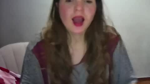 zelda_princess77 online show from 11-19-25, 05:51