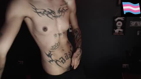 Snapshot of zeldrissss chatting on 10-26-25, 02:01 Zeldris online show from 10-26-25, 02:01