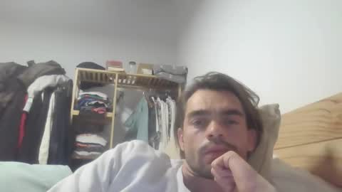 Snapshot of zenaitor123 chatting on 12-04-25, 11:13 zenaitor123 online show from 12-04-25, 11:13