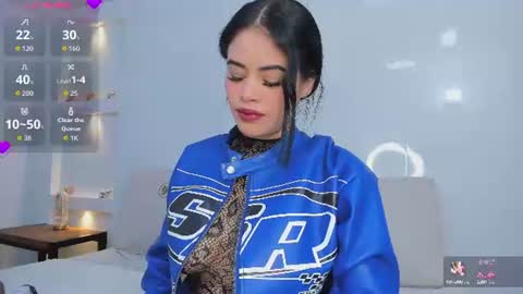 Snapshot of zenda_evans chatting on 07-25-26, 04:54 Zenda Evans online show from 07-25-26, 04:54