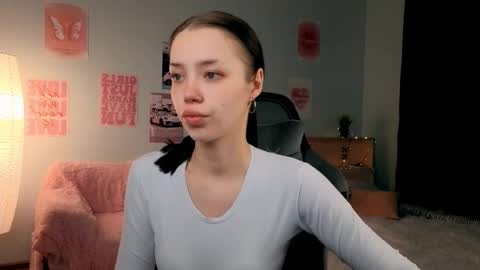 Lara online show from 02-27-26, 07:25