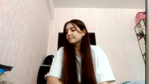 zeniabrossoit online show from 03-02-26, 06:36