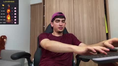 Zenn online show from 12-09-24, 11:26