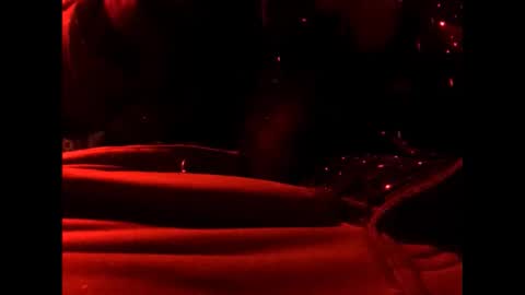 Snapshot of zeroandhero chatting on 12-23-24, 09:49 zero online show from 12-23-24, 09:49