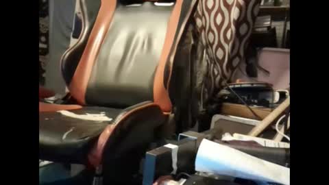 Snapshot of zeroandhero chatting on 09-15-25, 06:57 zero online show from 09-15-25, 06:57