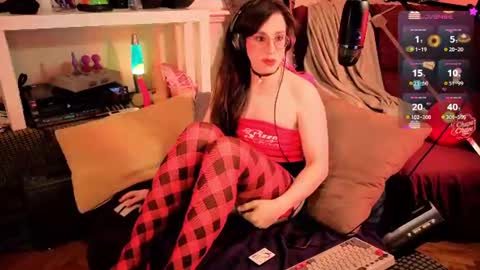 zesty_peach online show from 07-22-26, 12:13
