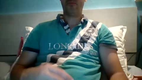 Snapshot of zeus00811 chatting on 10-02-25, 05:14 zeus online show from 10-02-25, 05:14