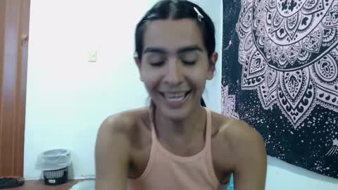 zeus693769 online show from 06-17-26, 09:38